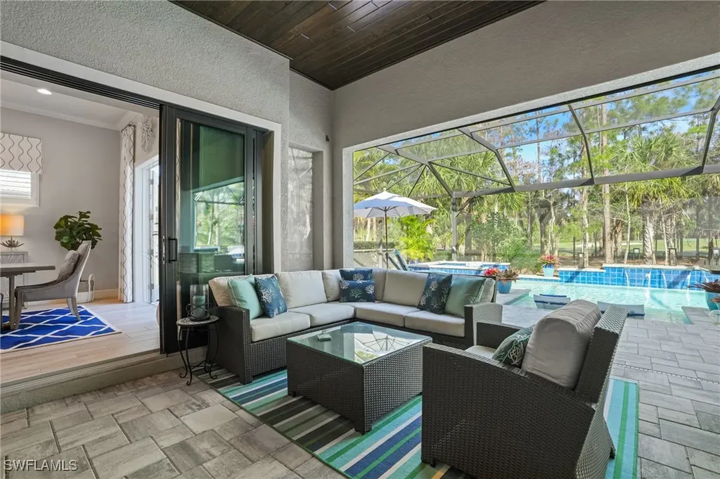 8953 Bahama Swallow Way Naples FL 34120