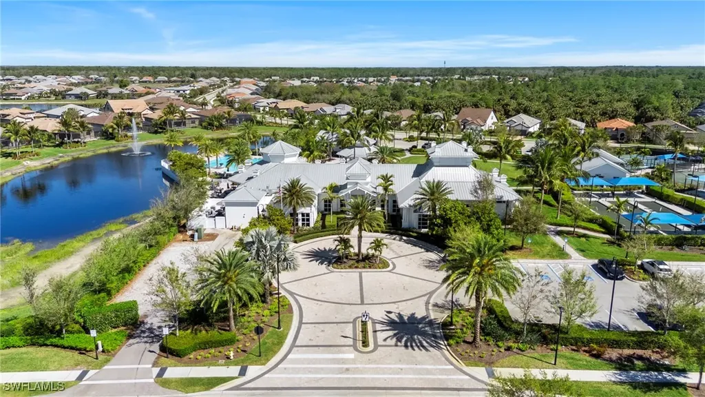 8953 Bahama Swallow Way Naples FL 34120