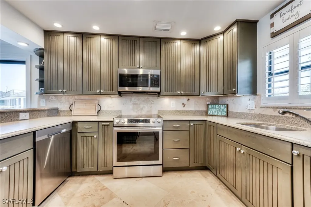 29 Beach Homes Captiva FL 33924