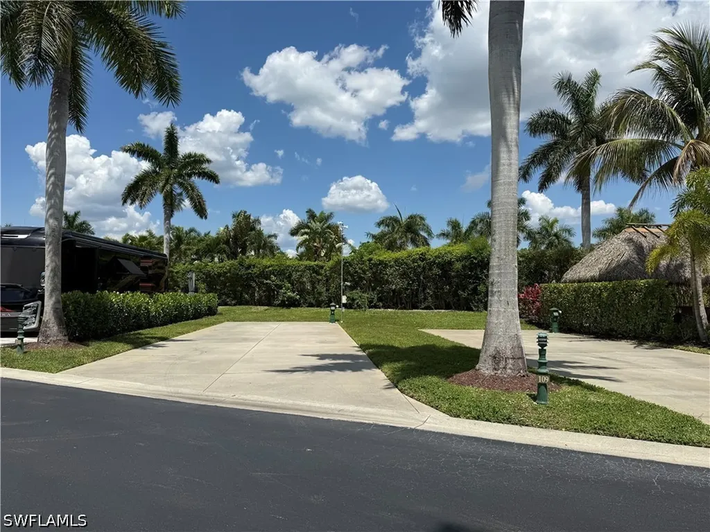 13594 Snapper Lane Naples FL 34114