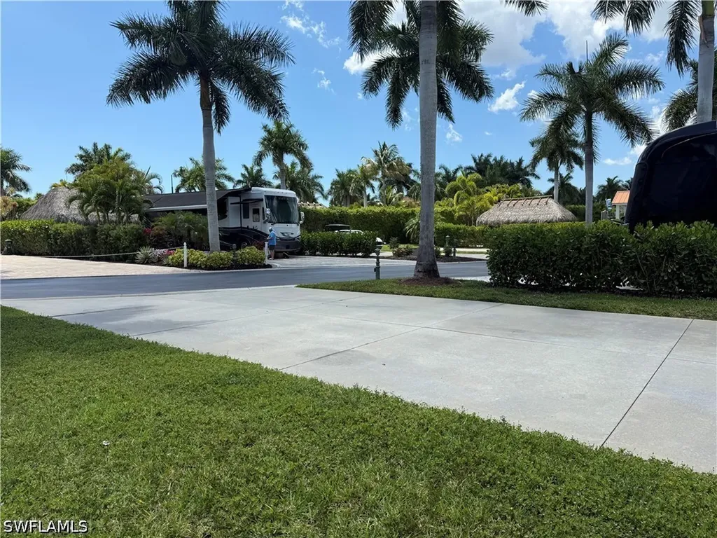 13594 Snapper Lane Naples FL 34114