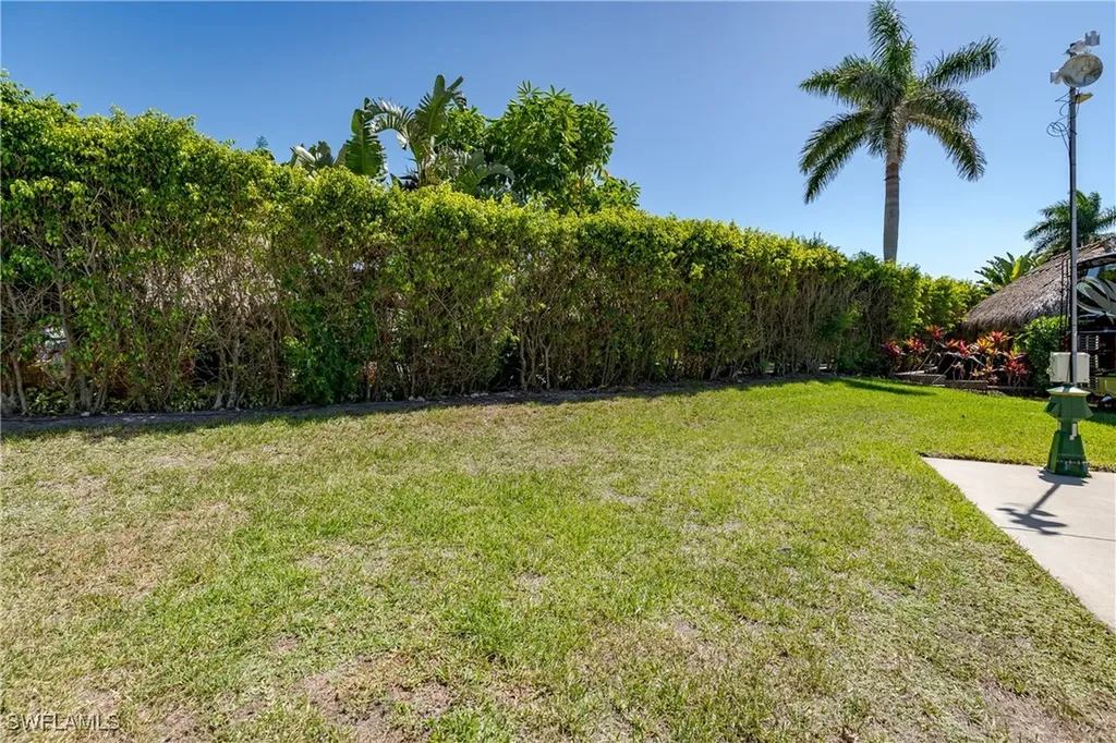 13594 Snapper Lane Naples FL 34114