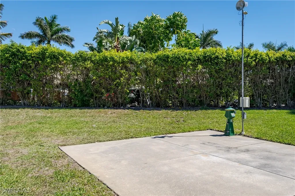 13594 Snapper Lane Naples FL 34114