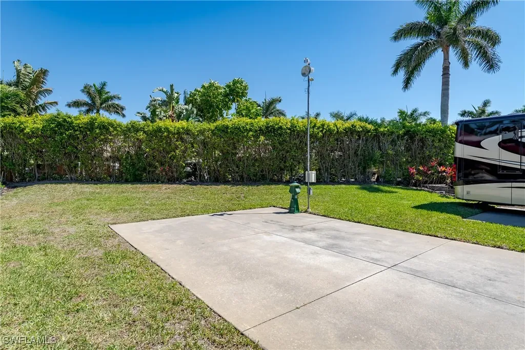 13594 Snapper Lane Naples FL 34114