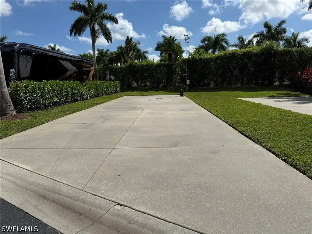 13594 Snapper Lane Naples FL 34114