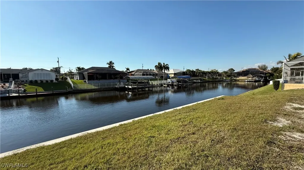 3222 SW 1st Place Cape Coral FL 33914