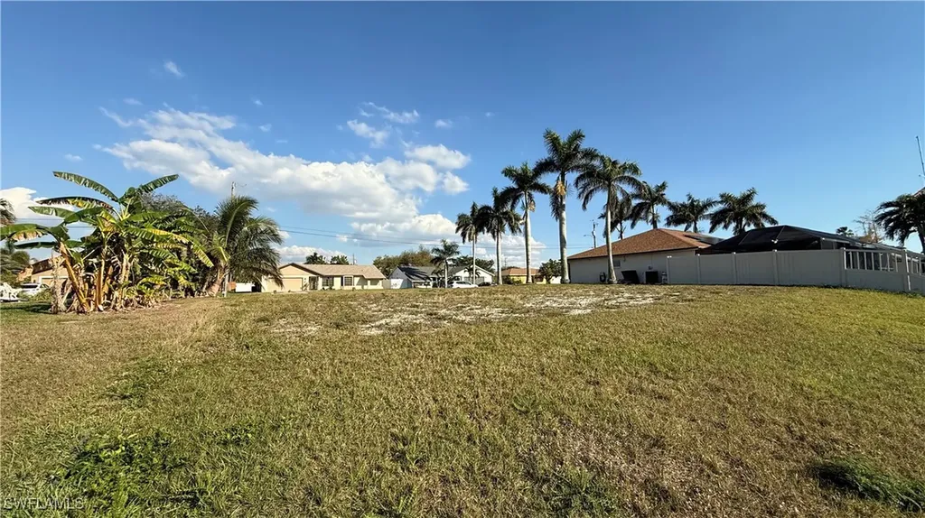 3222 SW 1st Place Cape Coral FL 33914