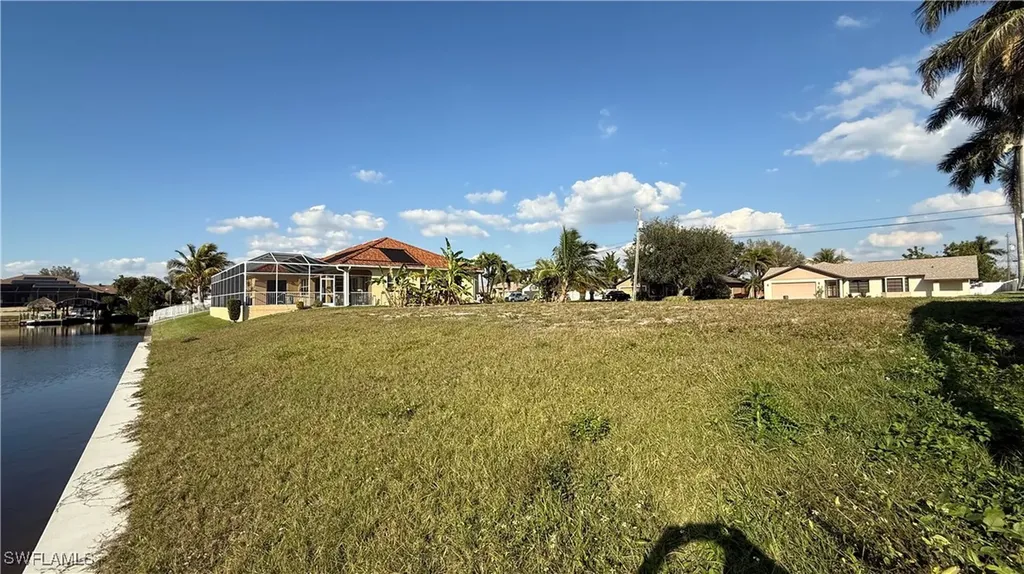 3222 SW 1st Place Cape Coral FL 33914