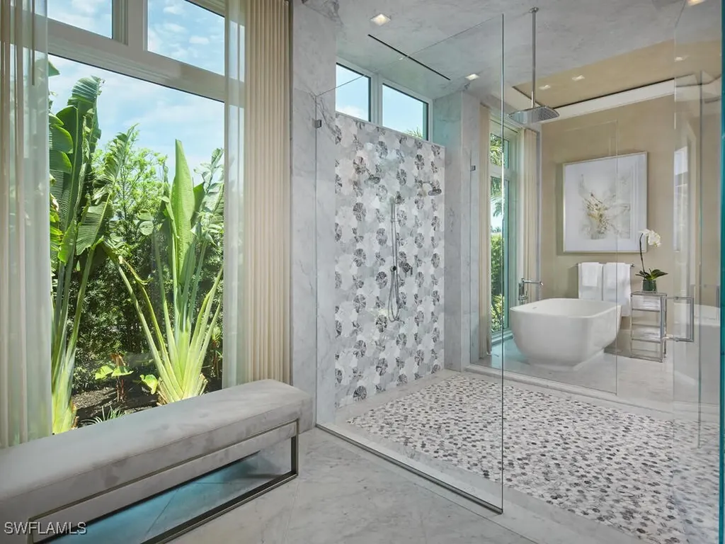 3233 Gin Lane Naples FL 34102