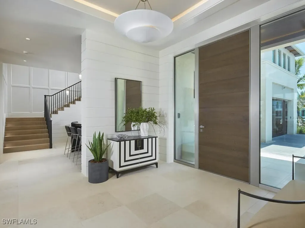 3233 Gin Lane Naples FL 34102
