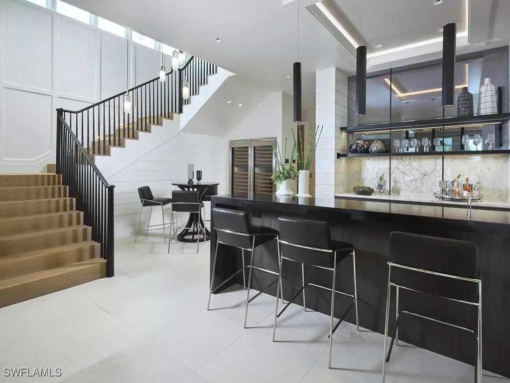 3233 Gin Lane Naples FL 34102