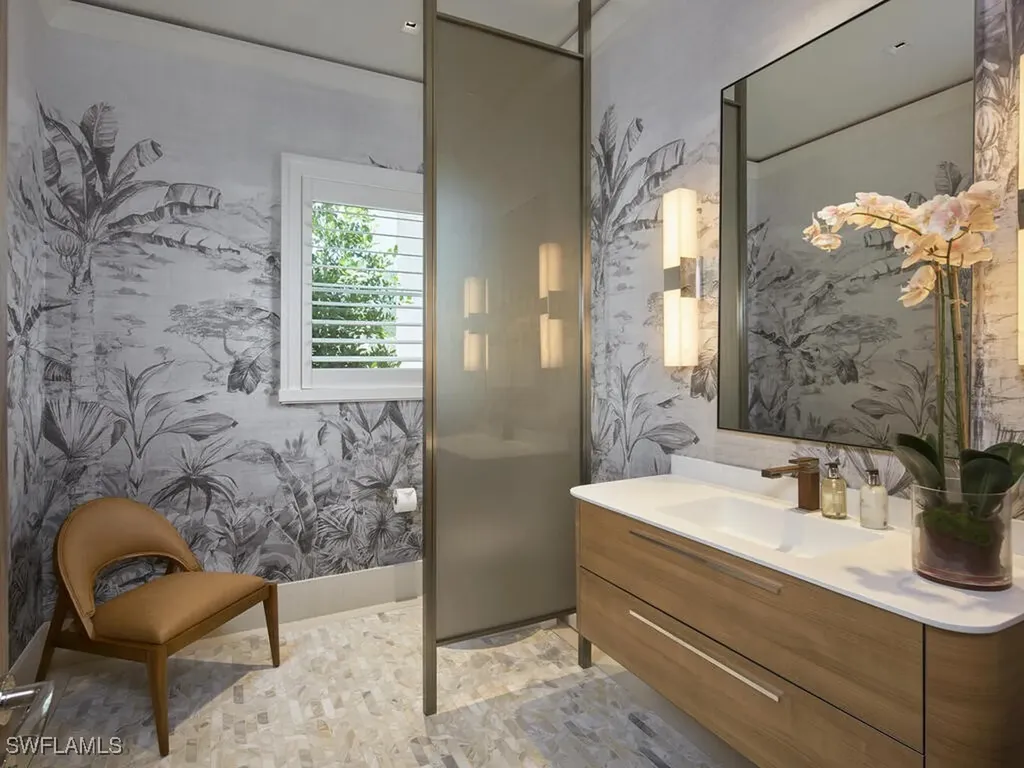 3233 Gin Lane Naples FL 34102