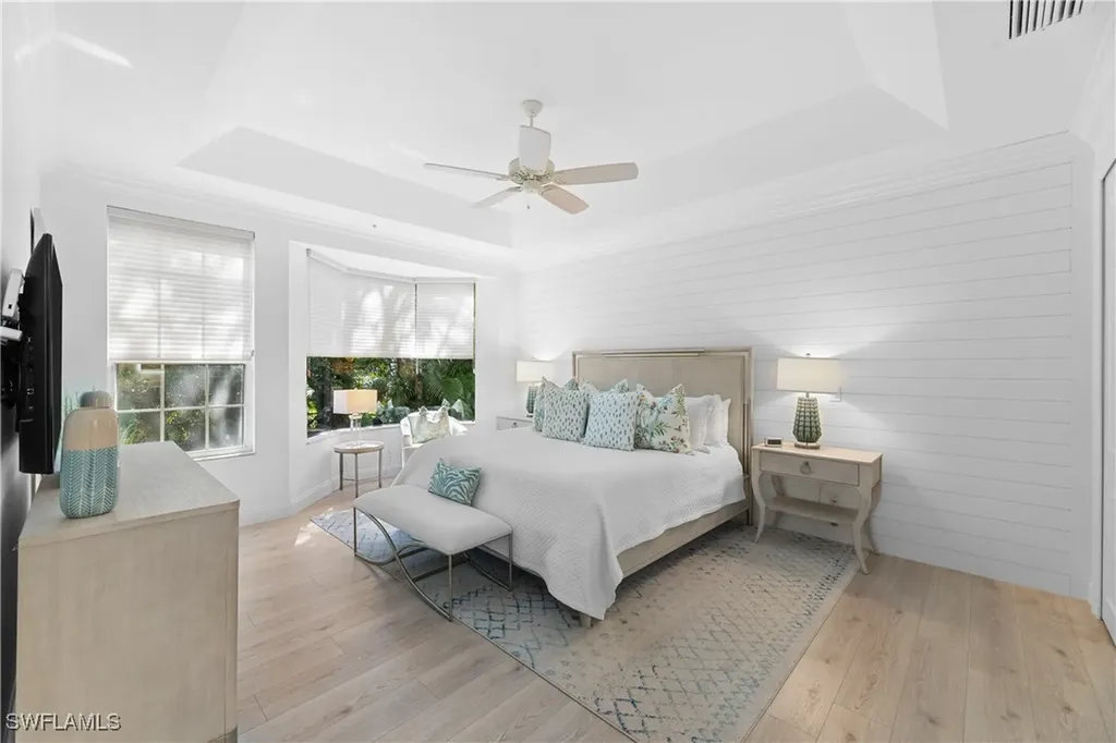 193 Colonade Circle Naples FL 34103