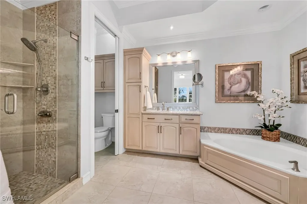750 Bentwater Circle Naples FL 34108