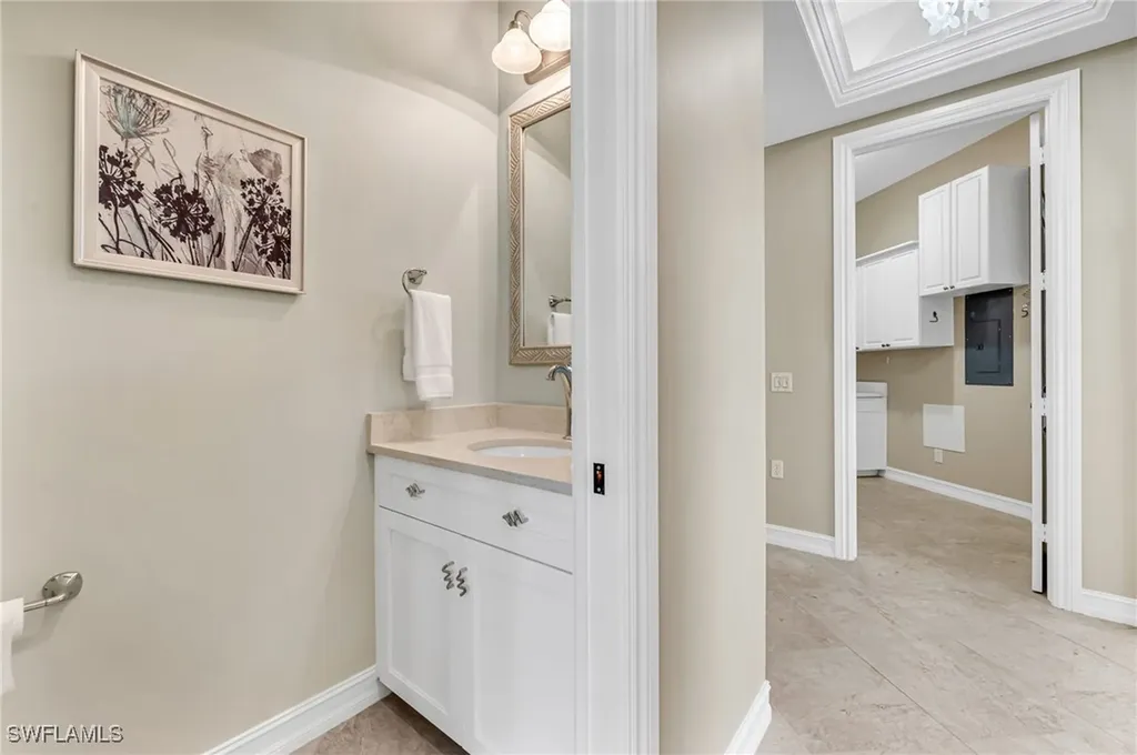 750 Bentwater Circle Naples FL 34108