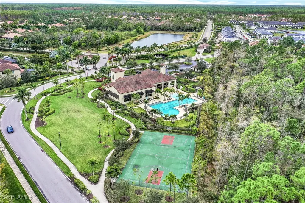 4744 Formosa Drive Naples FL 34119