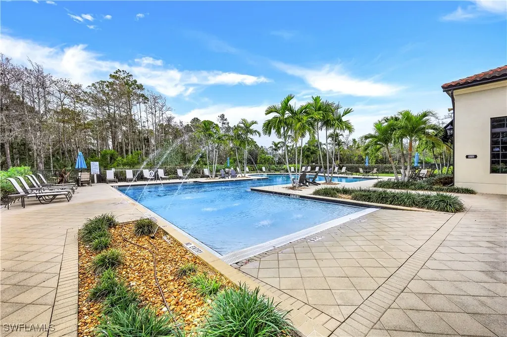 4744 Formosa Drive Naples FL 34119