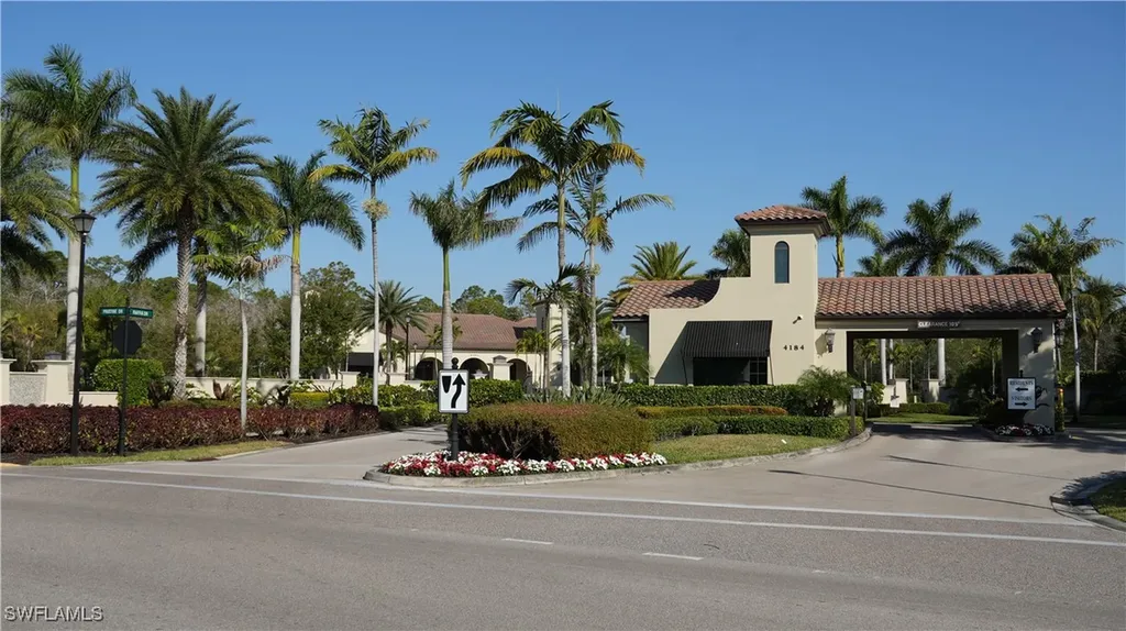 4744 Formosa Drive Naples FL 34119