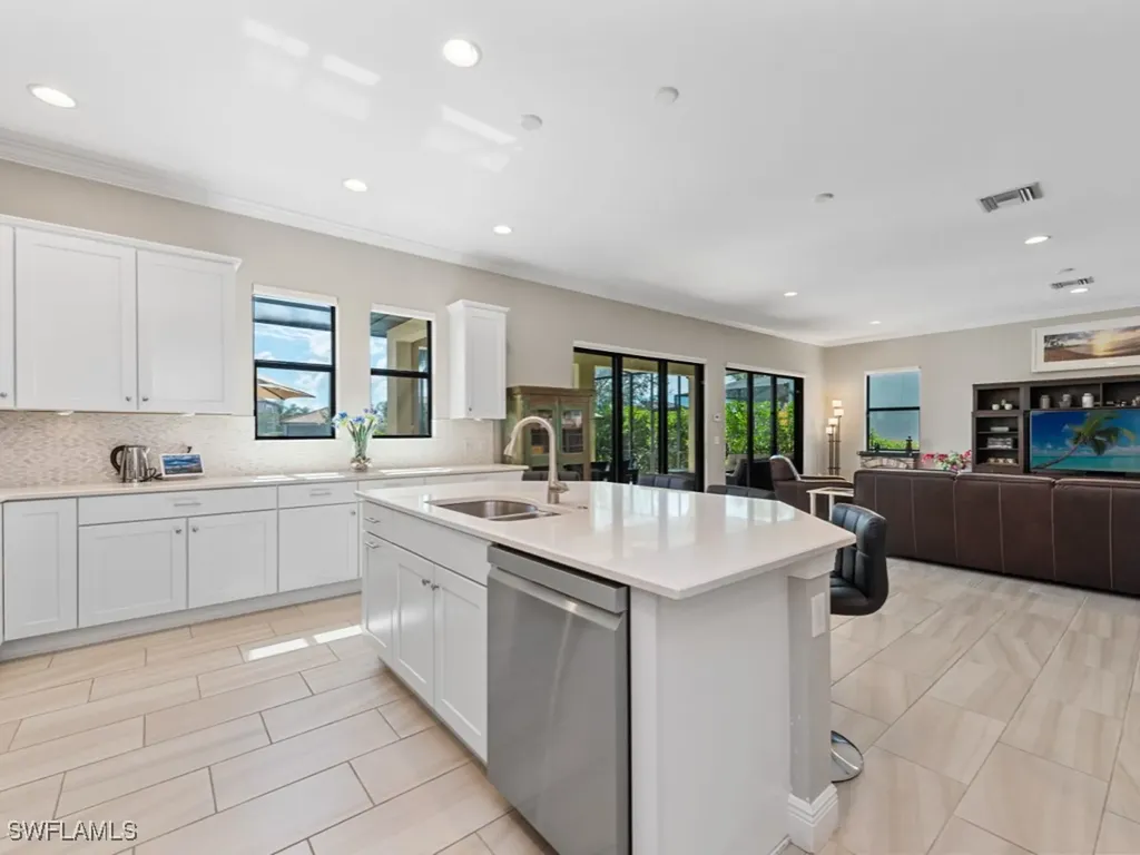 4744 Formosa Drive Naples FL 34119