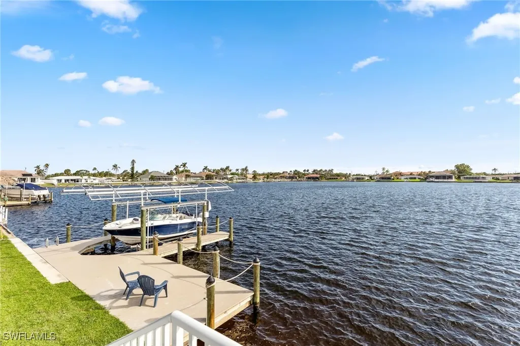 428 SW 53rd Terrace Cape Coral FL 33914