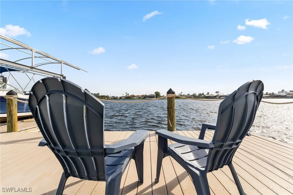 428 SW 53rd Terrace Cape Coral FL 33914