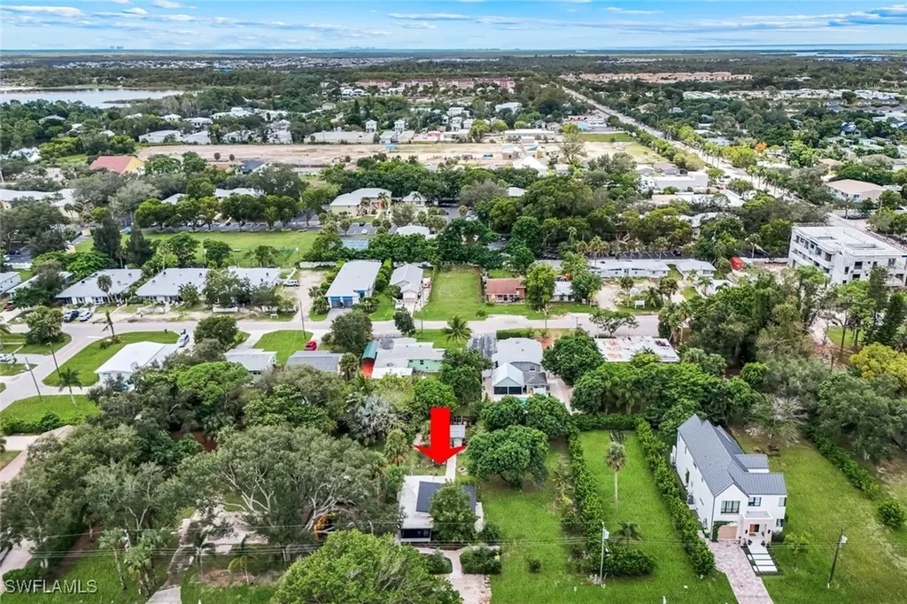 3032 Coco Avenue Naples FL 34112