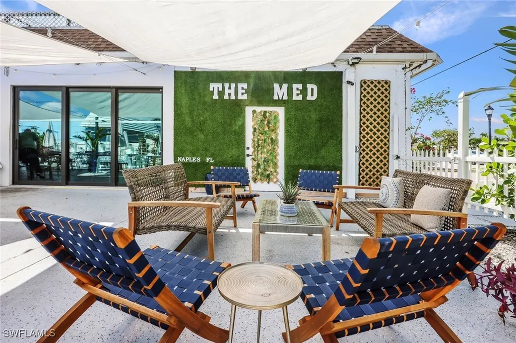 3032 Coco Avenue Naples FL 34112