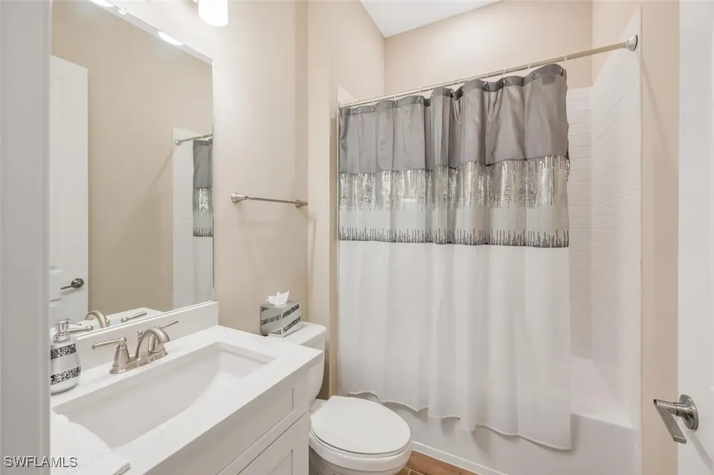 8448 Rosa Court Naples FL 34114