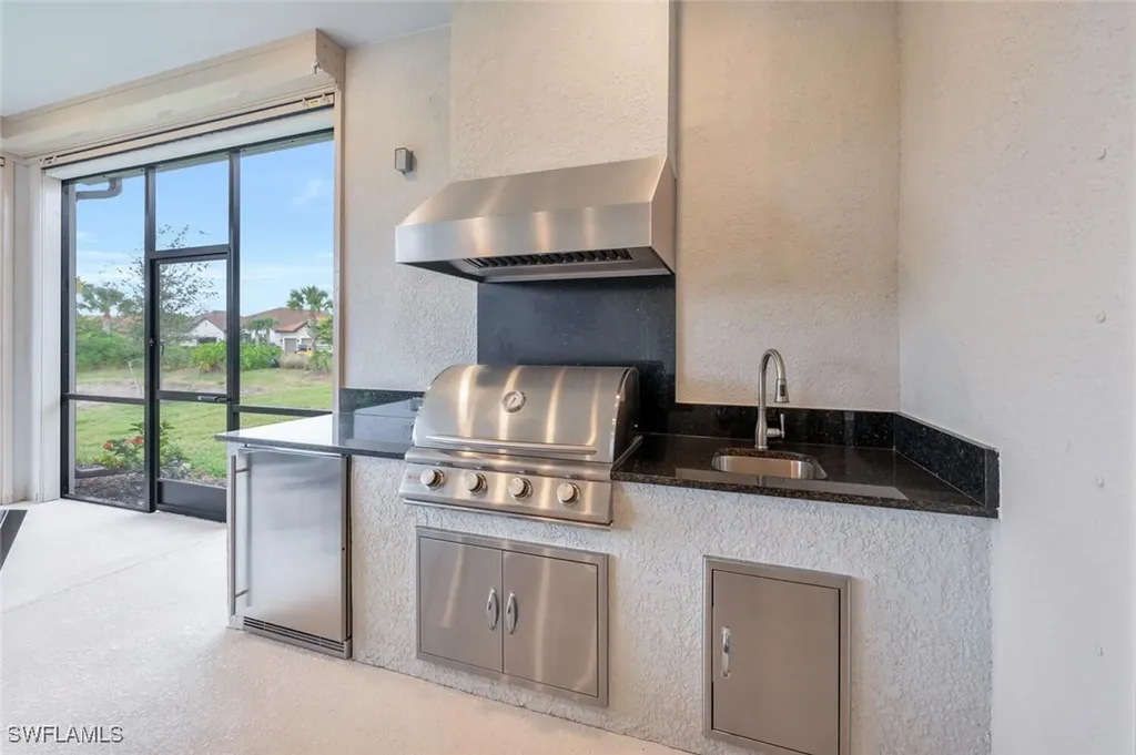 8448 Rosa Court Naples FL 34114
