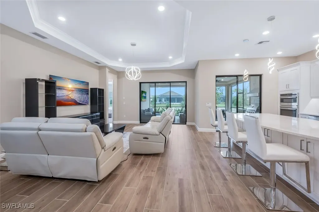 8448 Rosa Court Naples FL 34114