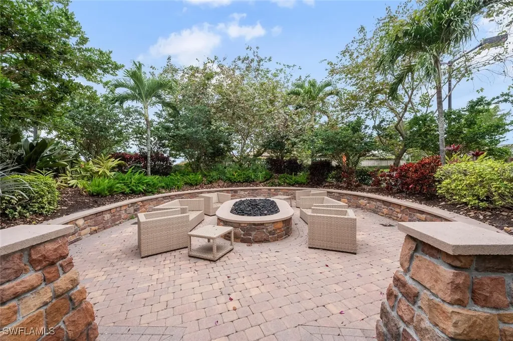 8448 Rosa Court Naples FL 34114