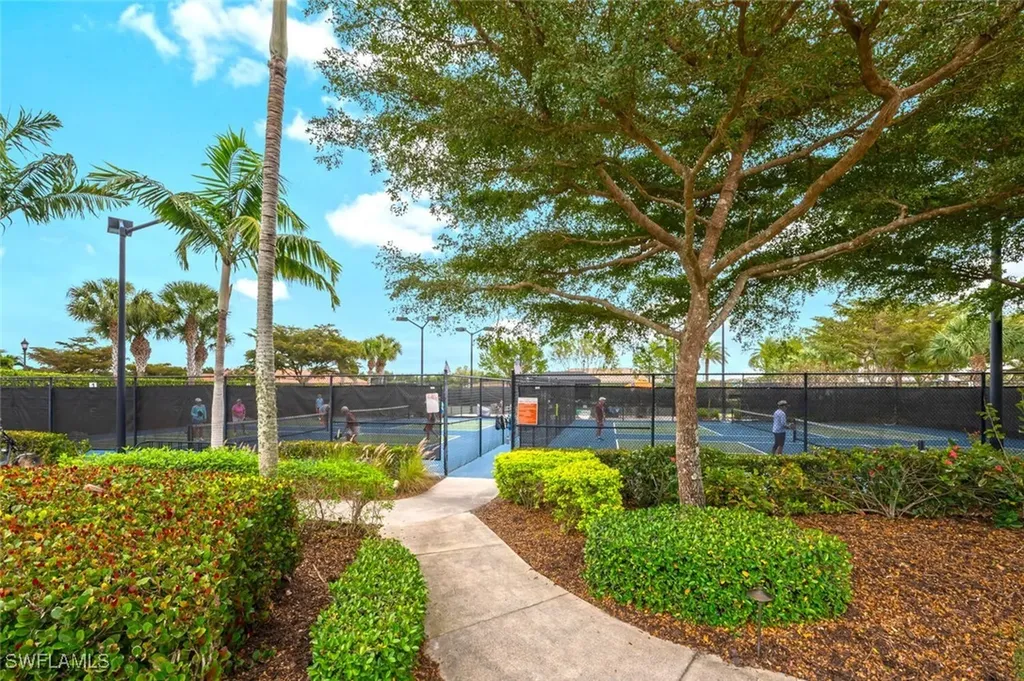 8448 Rosa Court Naples FL 34114