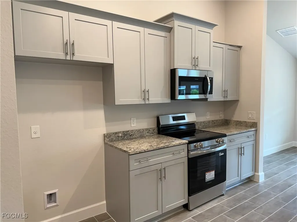 475 Westdale Avenue Lehigh Acres FL 33972