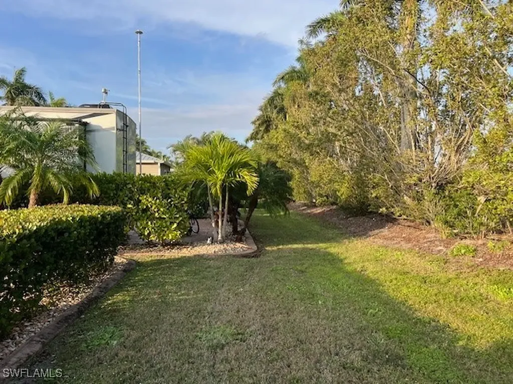 5302 Cypress Trail Resort Circle Fort Myers FL 33905