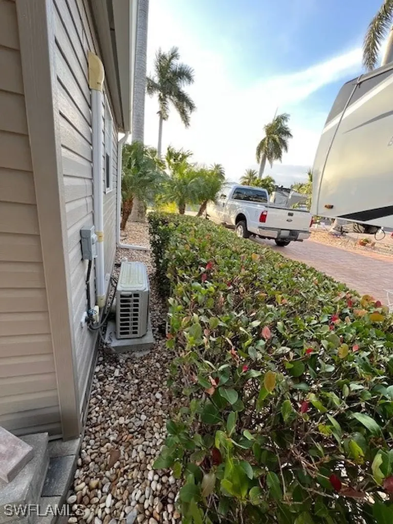 5302 Cypress Trail Resort Circle Fort Myers FL 33905