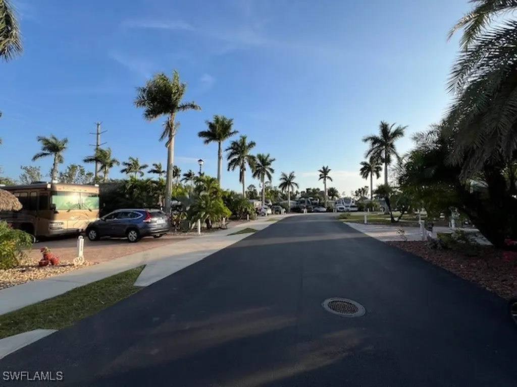 5302 Cypress Trail Resort Circle Fort Myers FL 33905