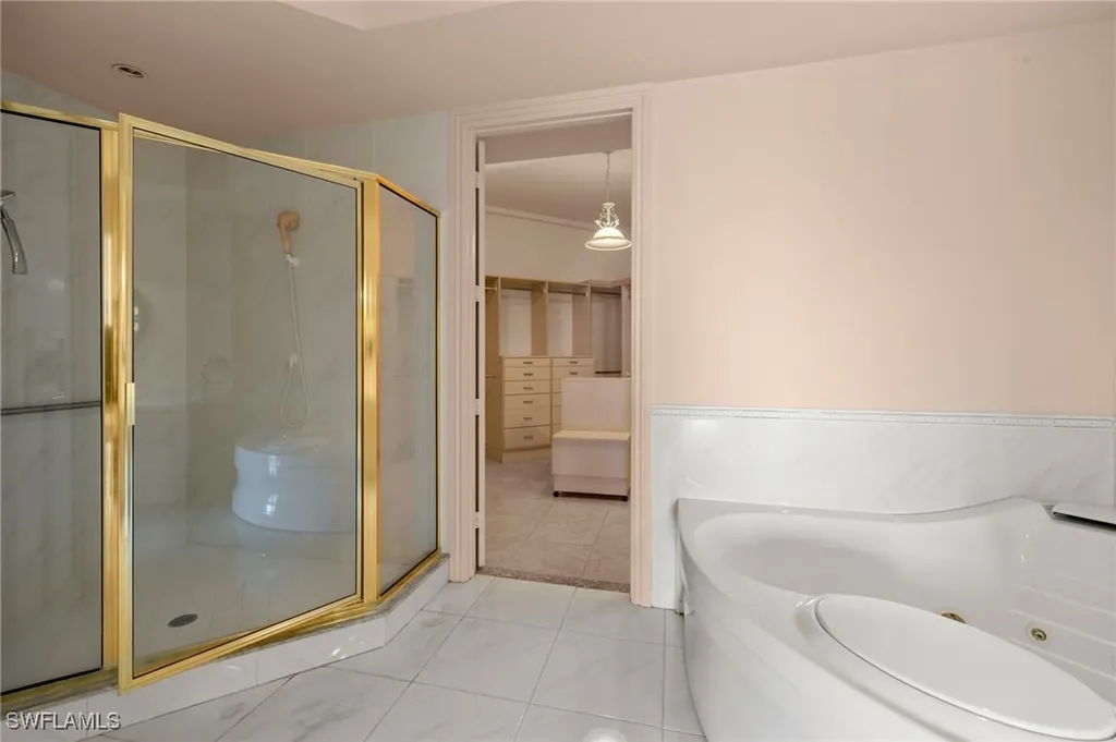4801 Island Pond Court Bonita Springs FL 34134