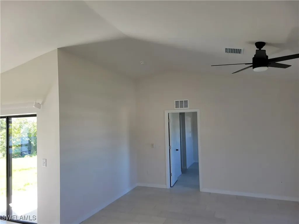 2828 SW 2nd Lane Cape Coral FL 33991