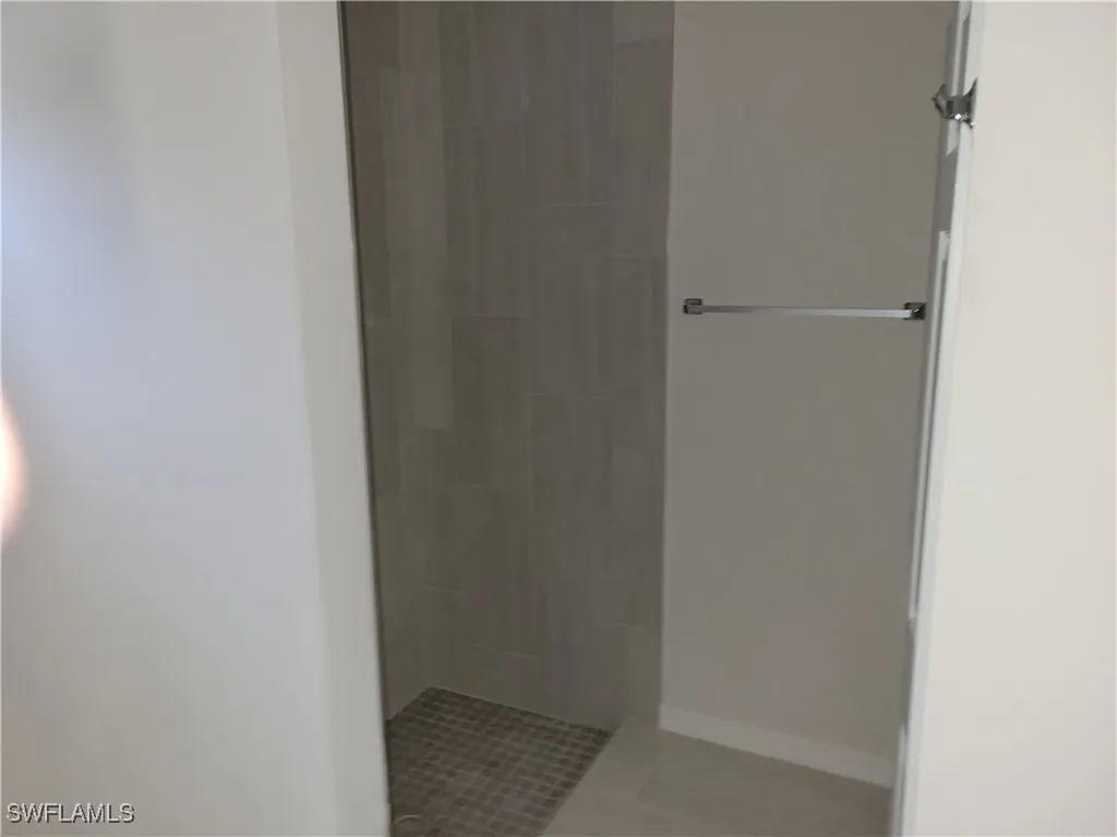 2828 SW 2nd Lane Cape Coral FL 33991