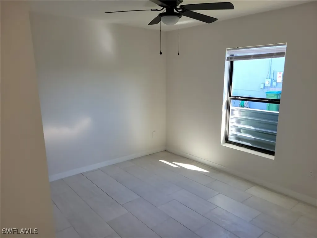 2828 SW 2nd Lane Cape Coral FL 33991