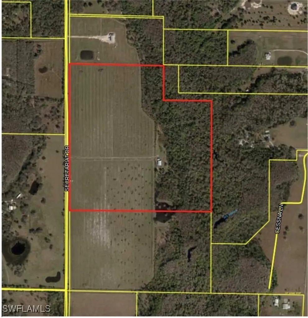 Secretariat Drive Labelle FL 33935