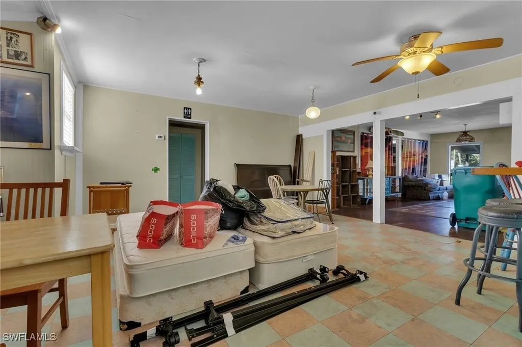 238 Mamie Street Chokoloskee FL 34138