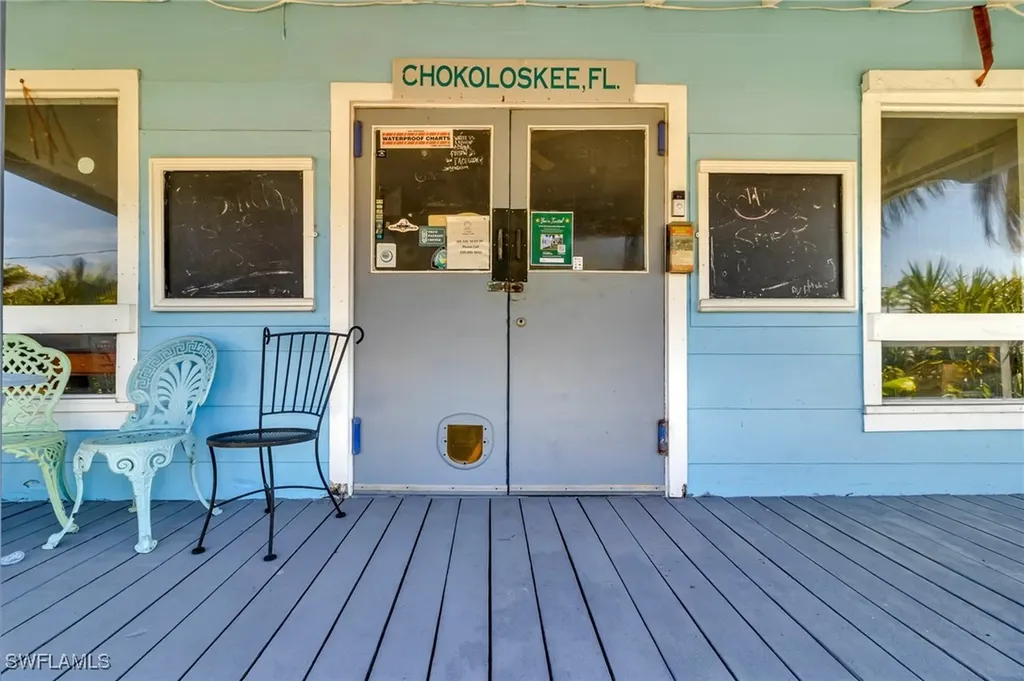 238 Mamie Street Chokoloskee FL 34138