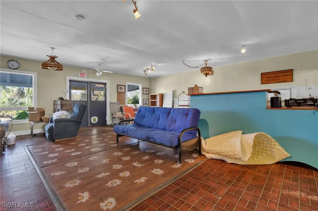 238 Mamie Street Chokoloskee FL 34138