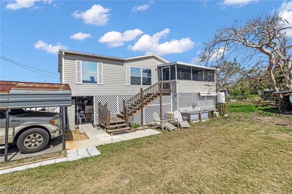 228 Mamie Street Chokoloskee FL 34138