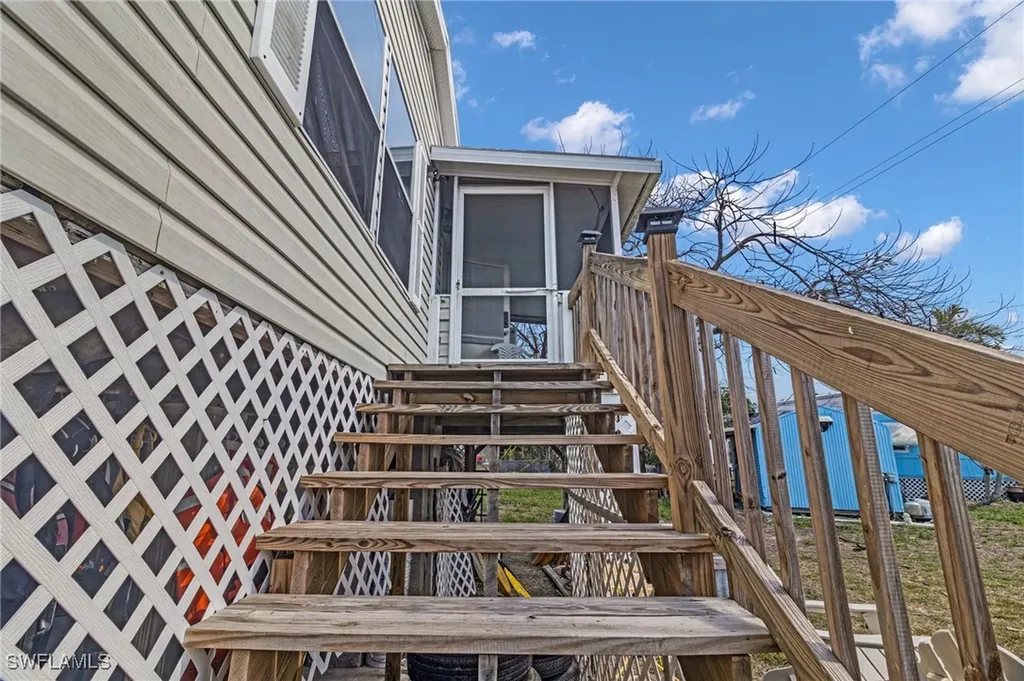 228 Mamie Street Chokoloskee FL 34138