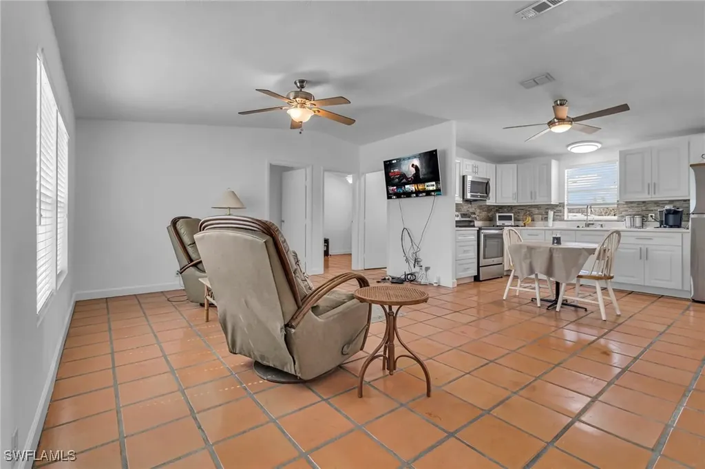 228 Mamie Street Chokoloskee FL 34138