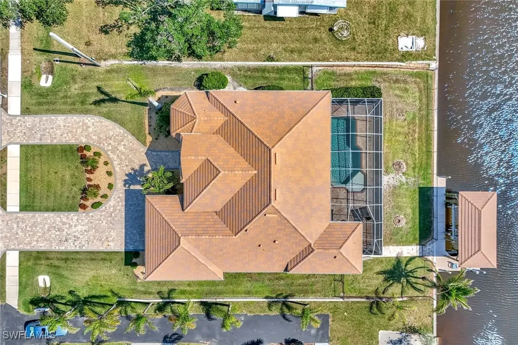 4821 Tarpon Avenue Bonita Springs FL 34134
