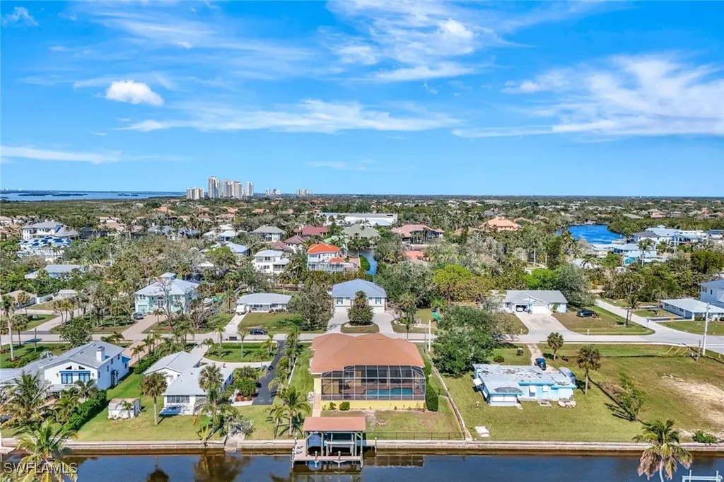 4821 Tarpon Avenue Bonita Springs FL 34134