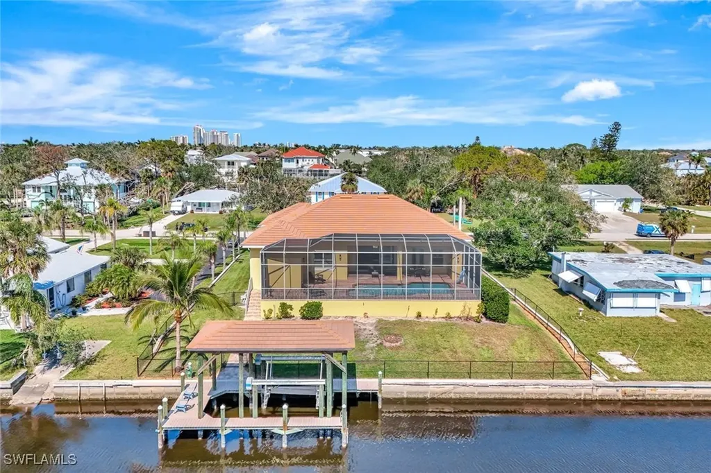 4821 Tarpon Avenue Bonita Springs FL 34134